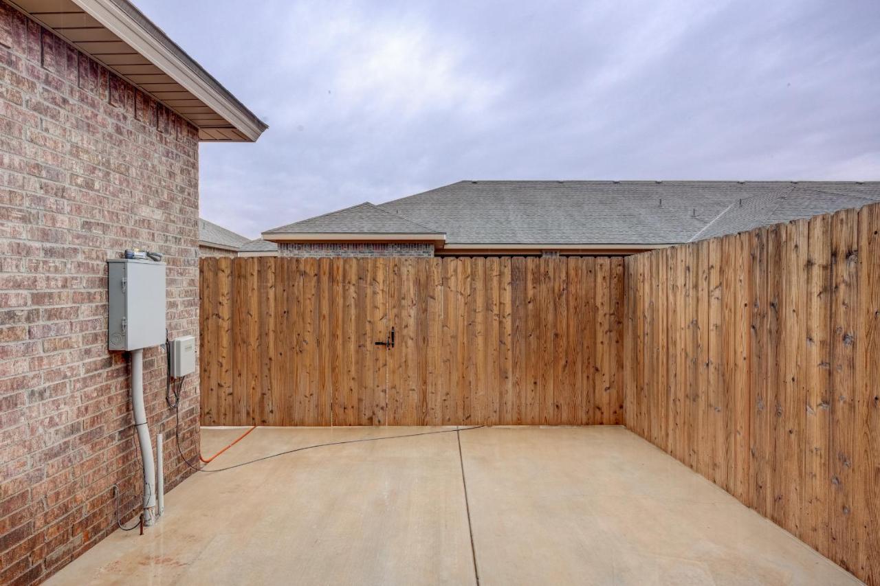 Luxury Retreat Near Texas Tech Holiday home Lubbock